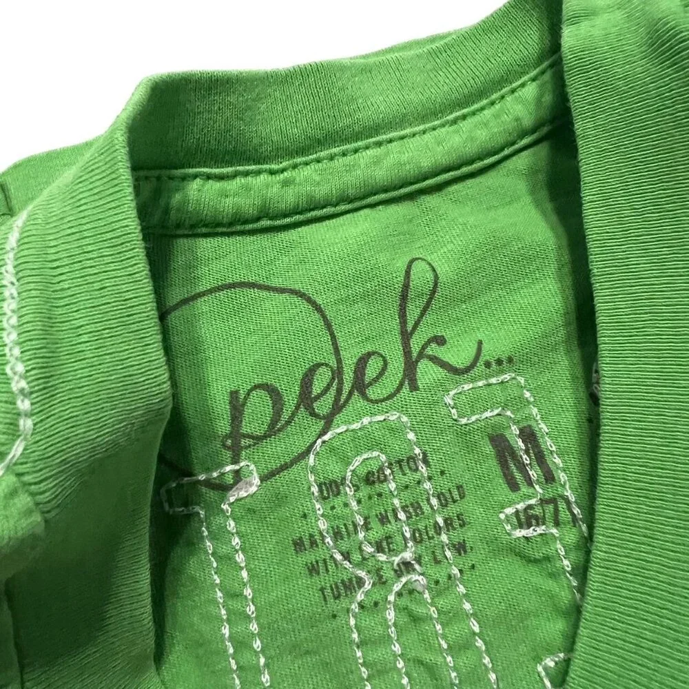Peek this adorable